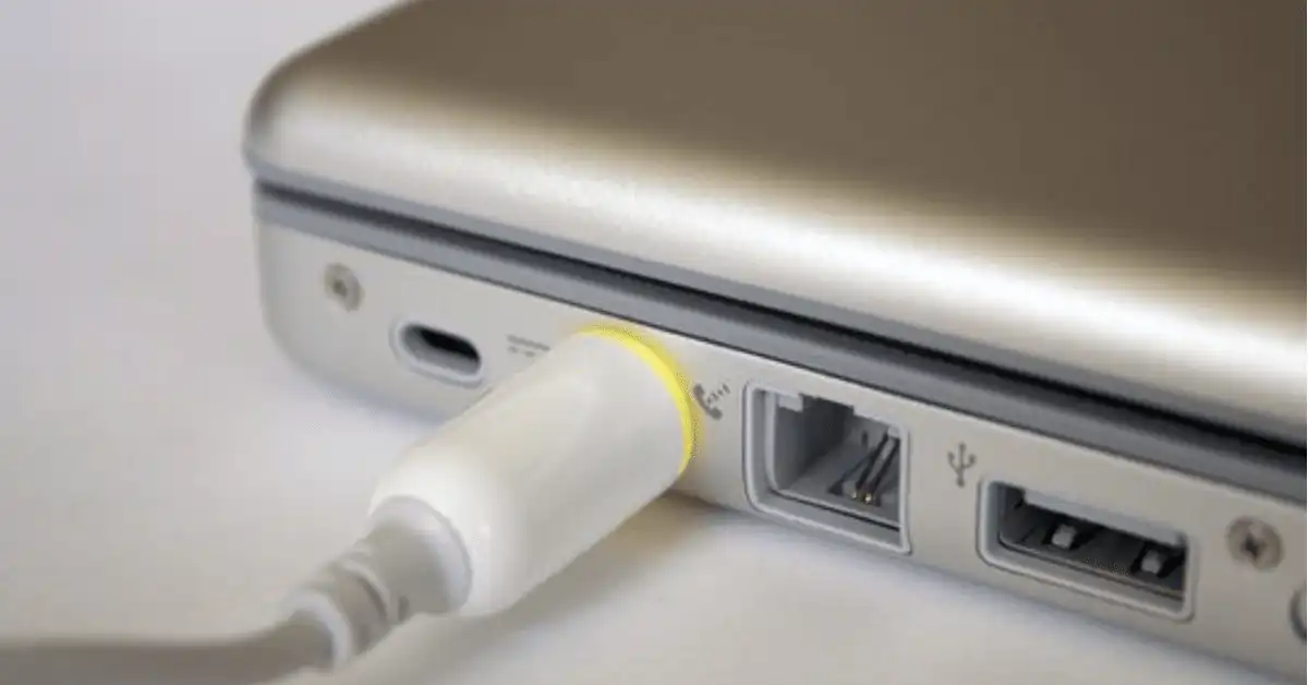 How-To-Rescue-Your-Power-Cord